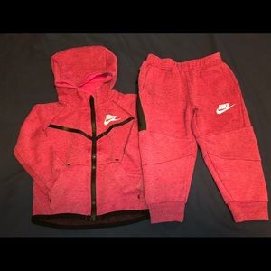Nike tech suit size 2T pink/black... pre own